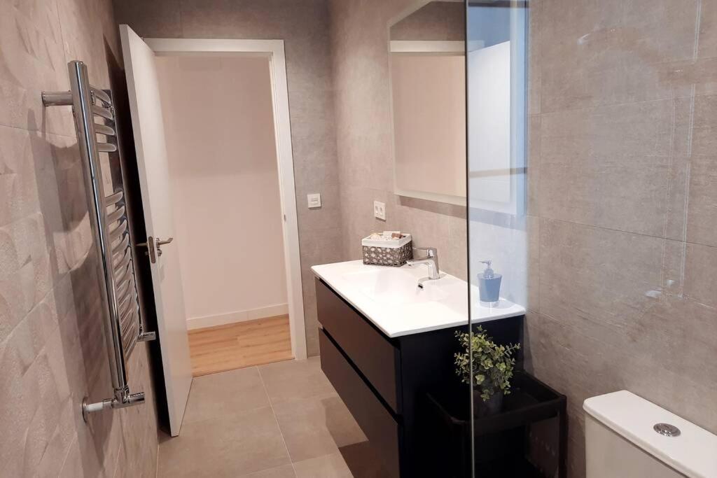 Apartamentos Milan 2 오비에도 외부 사진